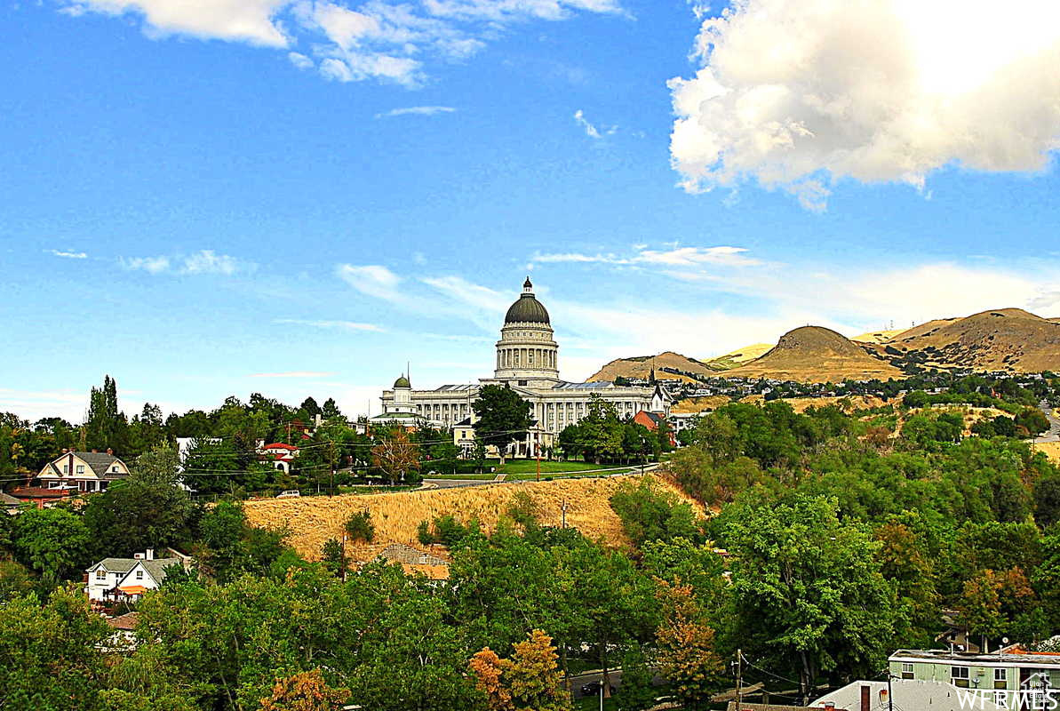 Salt Lake City, Utah, 84103, United States, 2 Bedrooms Bedrooms, ,1 BathroomBathrooms,Residential,For Sale,1988217