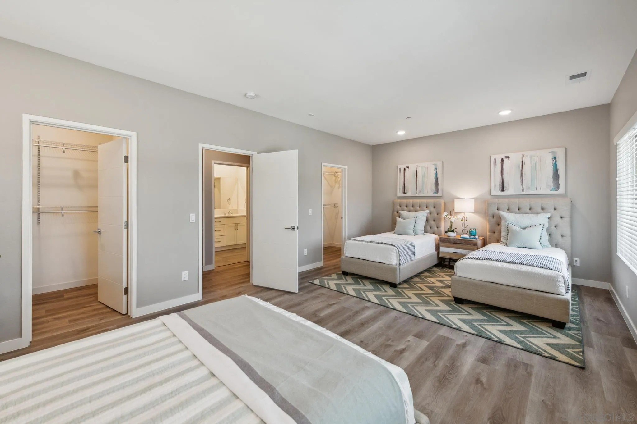 Vista, California, 92084, United States, 90 Bedrooms Bedrooms, ,112 BathroomsBathrooms,Residential,For Sale,1902308