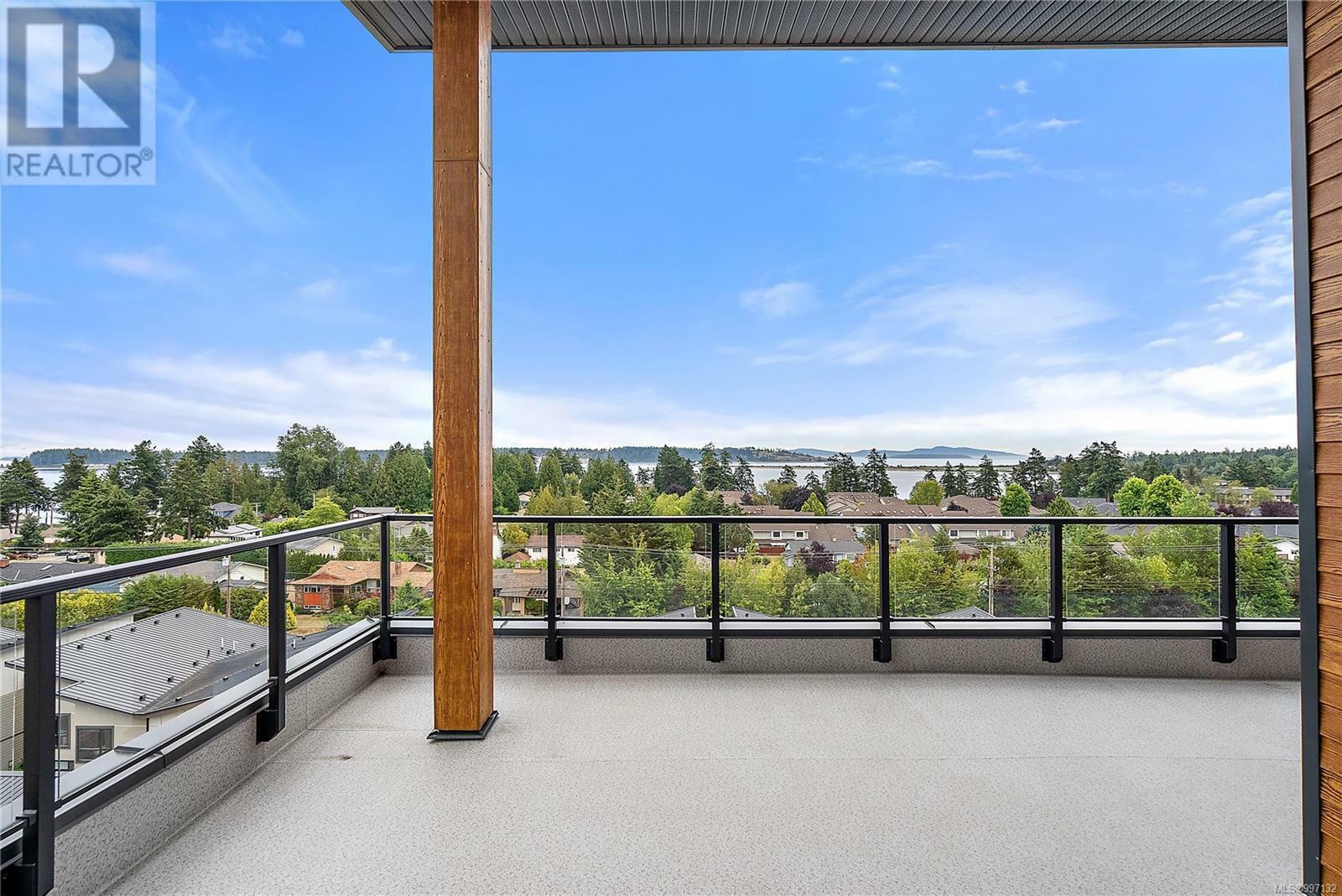 CENTRAL SAANICH, British Columbia, V8M 0B9, CA, 2 Bedrooms Bedrooms, ,2 BathroomsBathrooms,Residential,For Sale,1876111