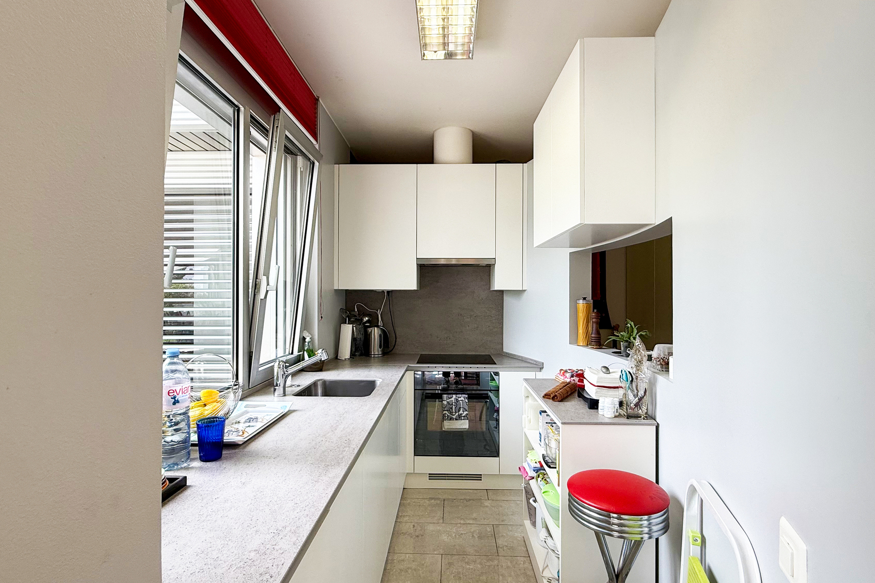  Bright apartment with private garden in a prime location - 物件實景