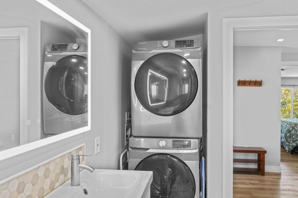 El Cajon, California, 92019, United States, 2 Bedrooms Bedrooms, ,1 BathroomBathrooms,Residential,For Sale,1987846