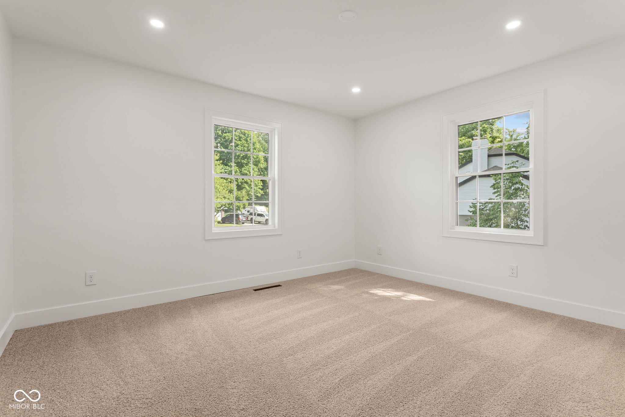Carmel, Indiana, 46033, United States, 4 Bedrooms Bedrooms, ,3 BathroomsBathrooms,Residential,For Sale,1920336