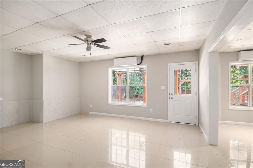 Newnan, Georgia, 30265, United States, 4 Bedrooms Bedrooms, ,3 BathroomsBathrooms,Residential,For Sale,1922680