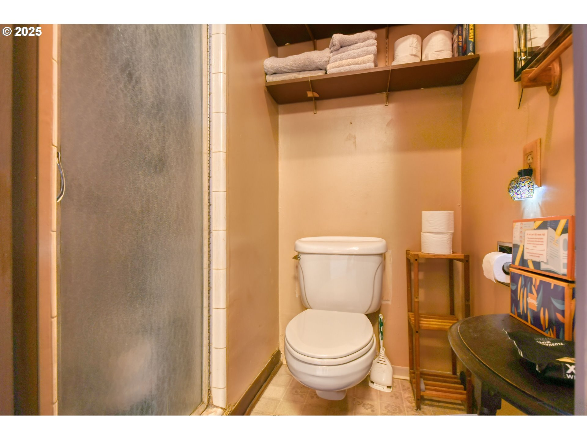 Echo, Oregon, 97826, United States, 3 Bedrooms Bedrooms, ,3 BathroomsBathrooms,Residential,For Sale,1987852