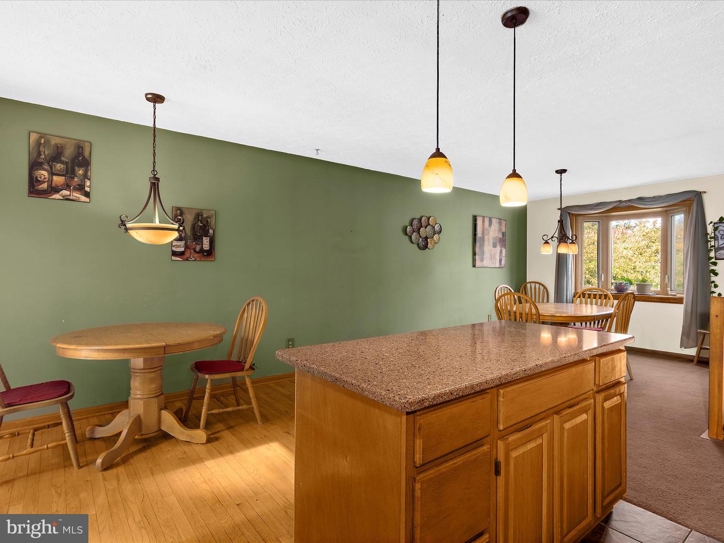 Arnold, Maryland, 21012, United States, 5 Bedrooms Bedrooms, ,3 BathroomsBathrooms,Residential,For Sale,1972658