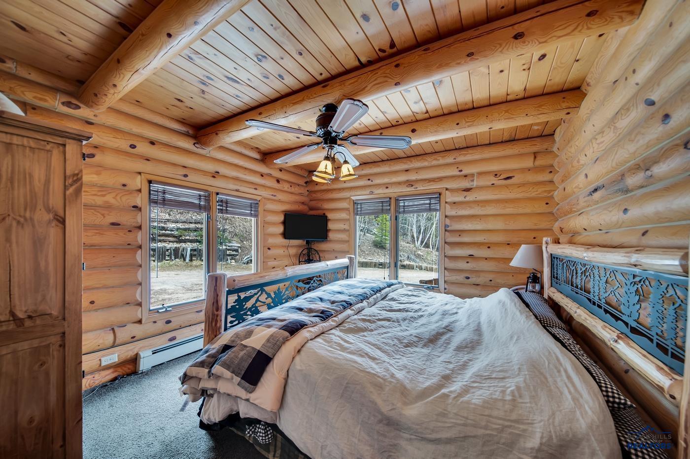 Lead, South Dakota, 57754, United States, 3 Bedrooms Bedrooms, ,2 BathroomsBathrooms,Residential,For Sale,1795223
