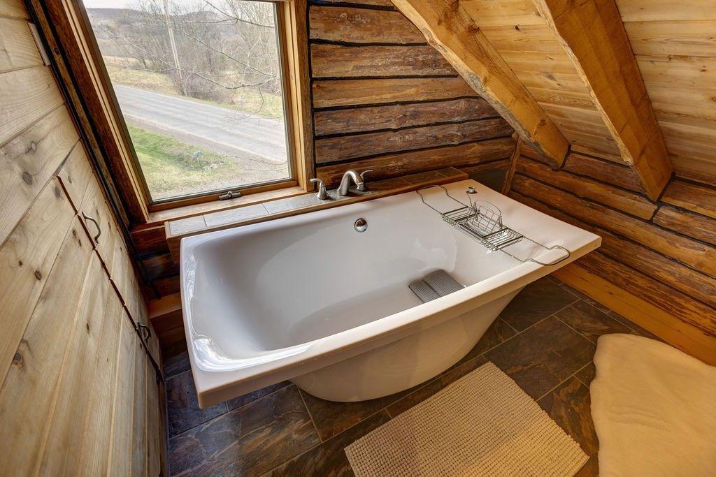 Roxbury, New York, 12474, United States, 3 Bedrooms Bedrooms, ,2 BathroomsBathrooms,Residential,For Sale,1793285