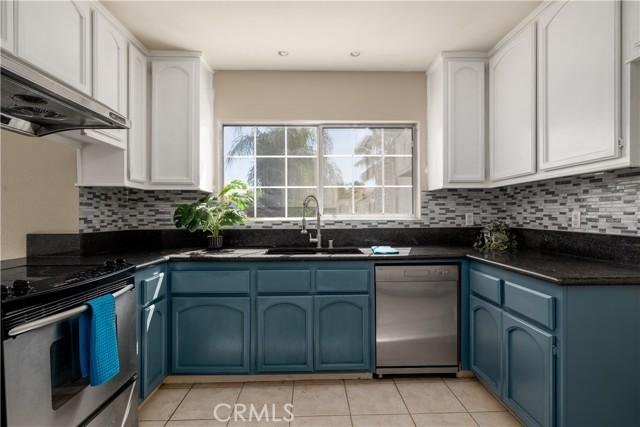 Canyon Lake, California, 92587, United States, 3 Bedrooms Bedrooms, ,2 BathroomsBathrooms,Residential,For Sale,1807177