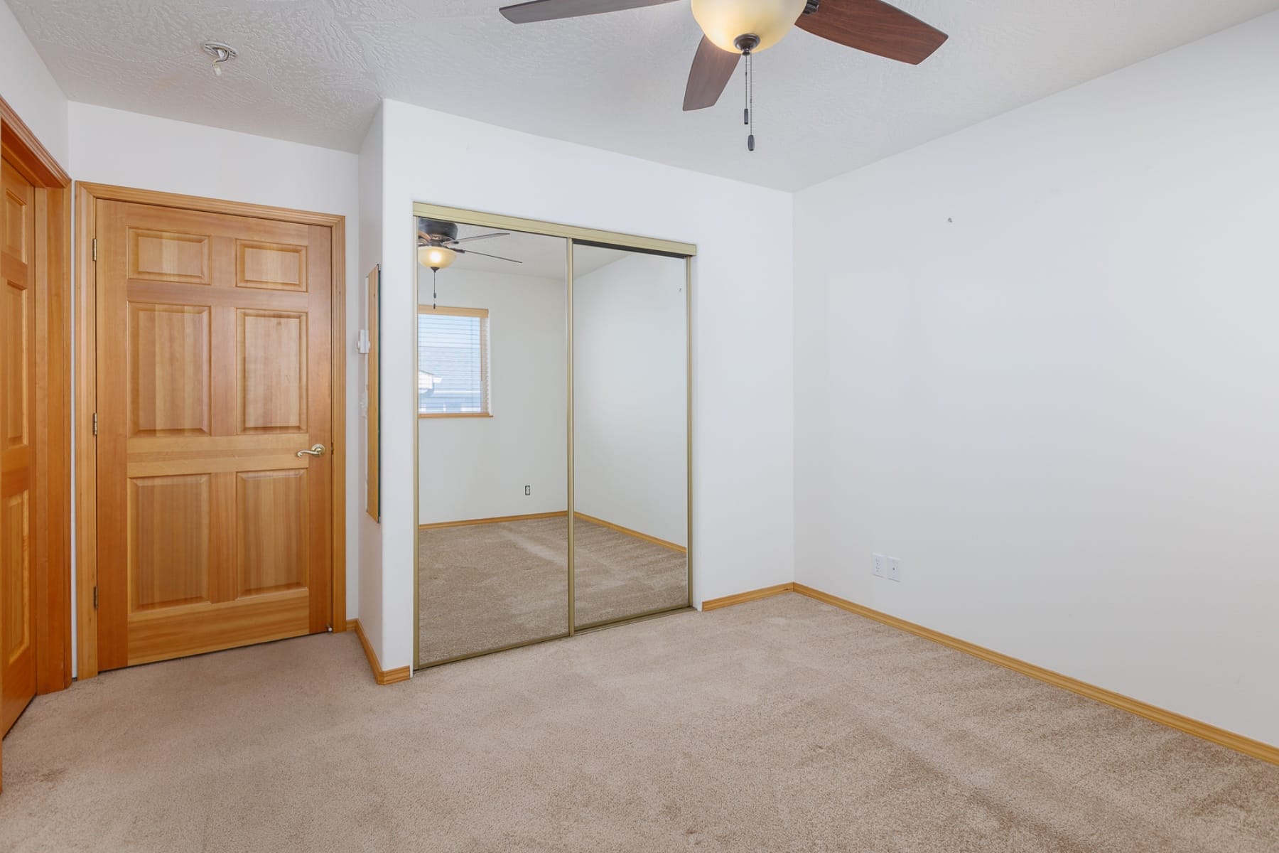 1001 NW PACIFIC WAY Waldport, OR 97394 - 物件實景