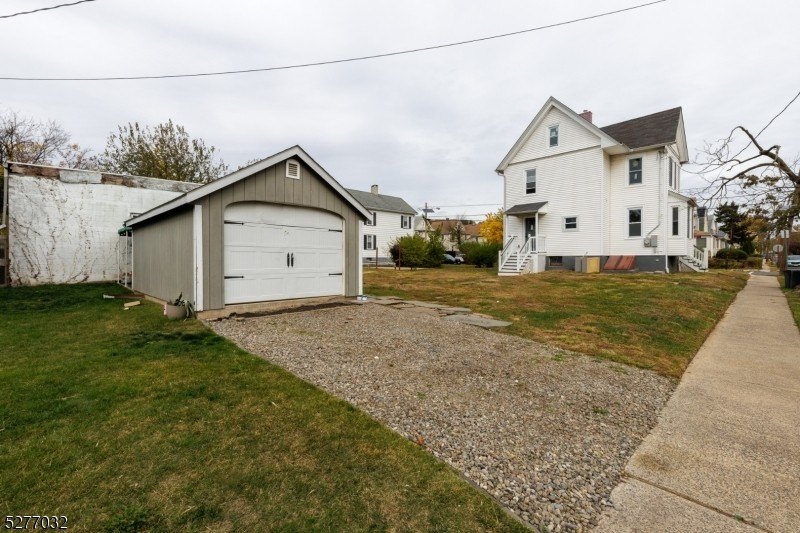 North Plainfield Boro, New Jersey, 07060-4003, United States, 4 Bedrooms Bedrooms, ,2 BathroomsBathrooms,Residential,For Sale,1982081