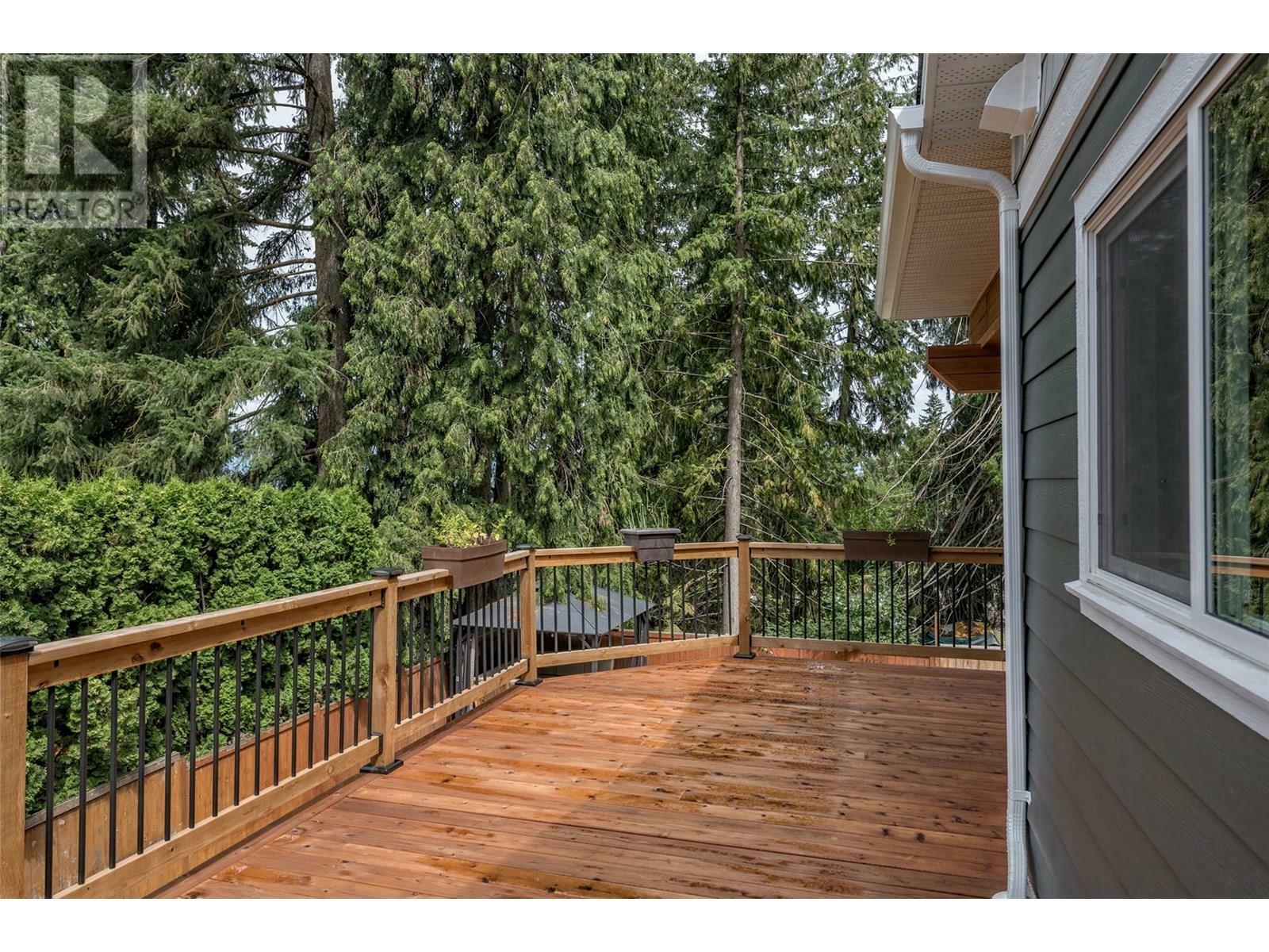 SPALLUMCHEEN, British Columbia, V4Y 0S6, CA, 3 Bedrooms Bedrooms, ,3 BathroomsBathrooms,Residential,For Sale,1874999