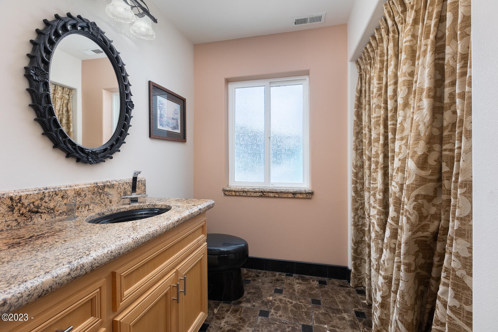 3775 Hwy 101 N, Yachats, Oregon, 97498, United States, 4 Bedrooms Bedrooms, ,6 BathroomsBathrooms,Residential,For Sale,3775 Hwy 101 N,1431474