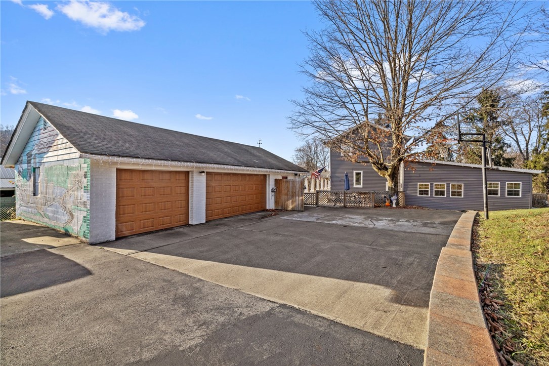 Robinson Twp - NWA, Pennsylvania, 15108, United States, ,Residential,For Sale,1707793