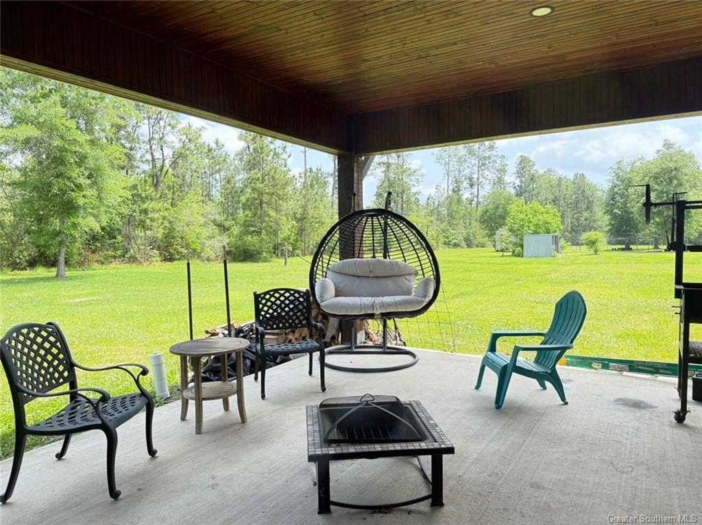 Dequincy, Louisiana, 70633, United States, 5 Bedrooms Bedrooms, ,3 BathroomsBathrooms,Residential,For Sale,1806422