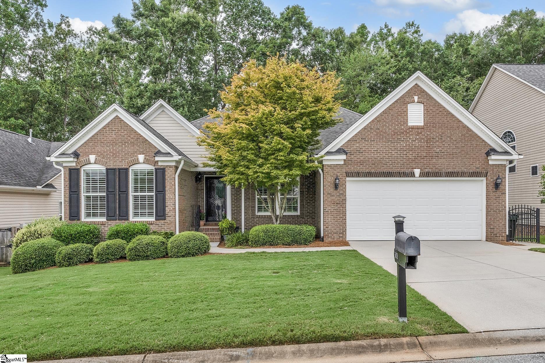 Simpsonville, South Carolina, 29681, United States, 4 Bedrooms Bedrooms, ,3 BathroomsBathrooms,Residential,For Sale,1906304
