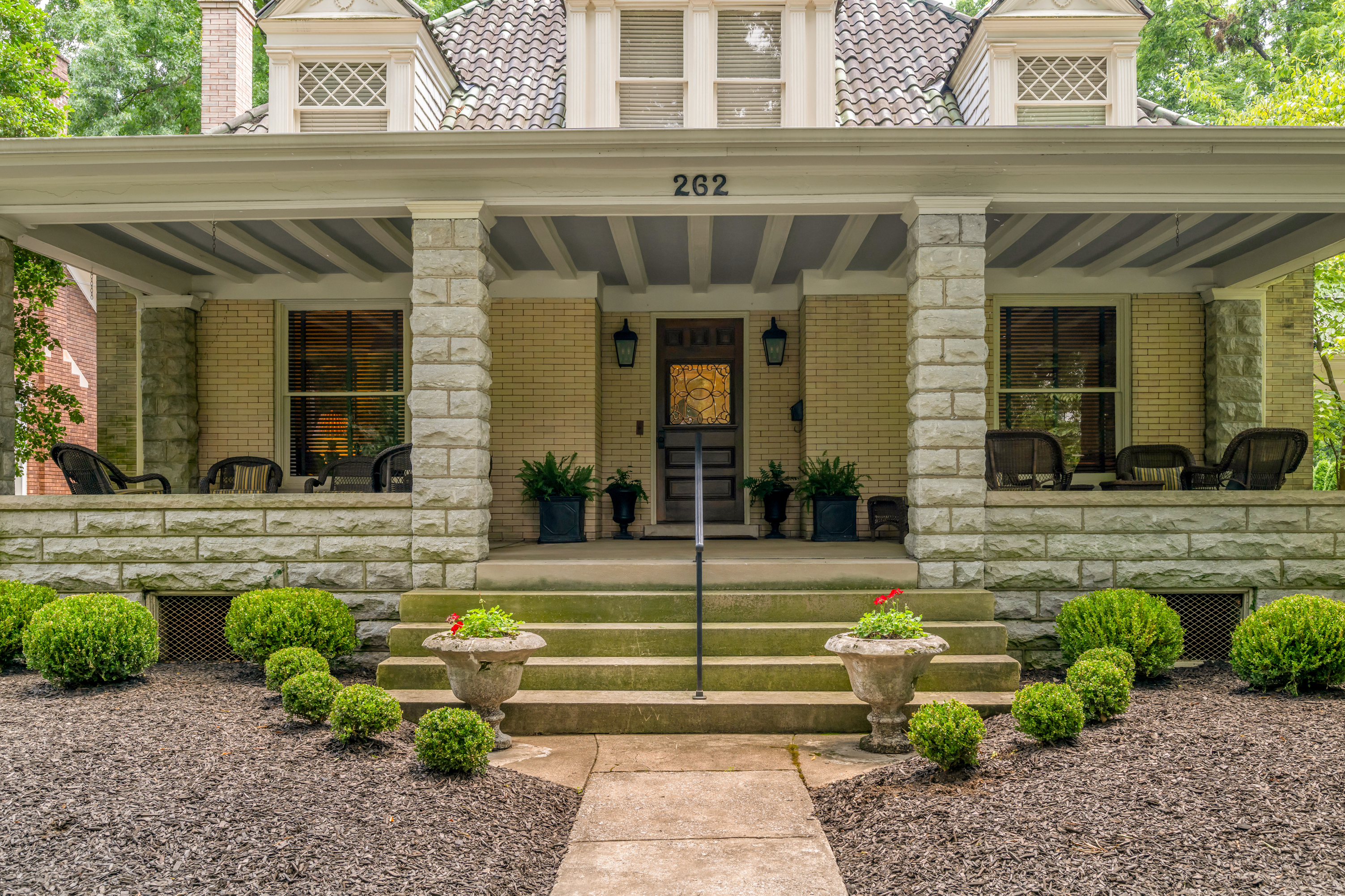  262 S Ashland Avenue - 物件實景