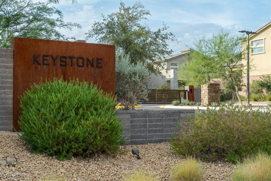 Las Vegas, Nevada, 89138, United States, 3 Bedrooms Bedrooms, ,3 BathroomsBathrooms,Residential,For Sale,1996741