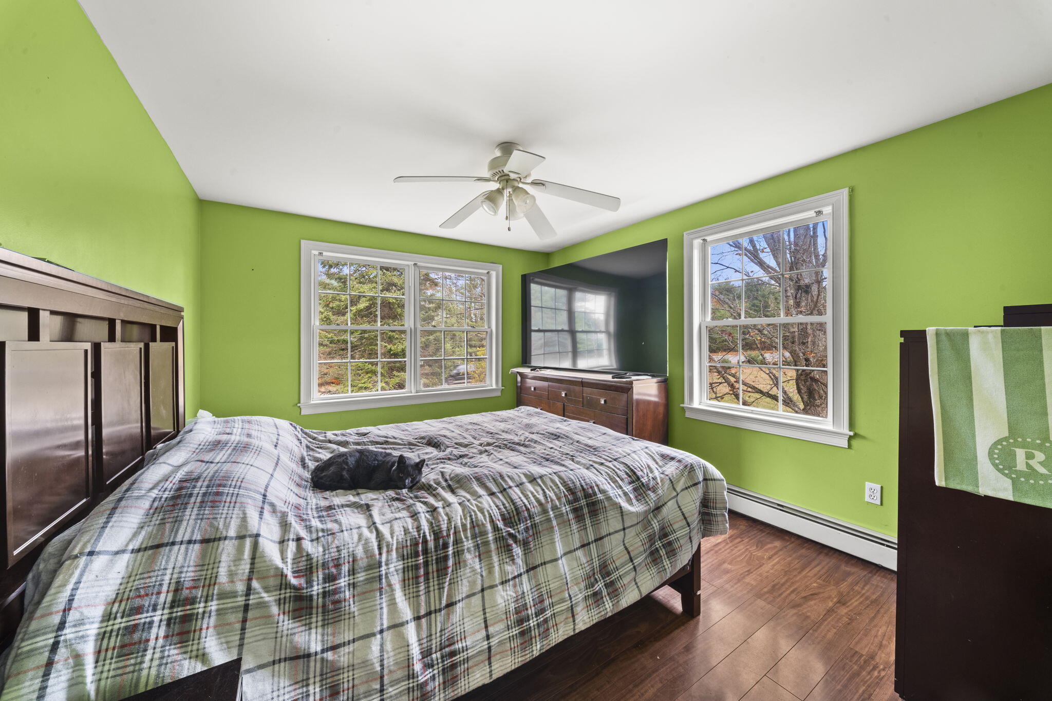 Scarborough, Maine, 04074, United States, 3 Bedrooms Bedrooms, ,3 BathroomsBathrooms,Residential,For Sale,1989589