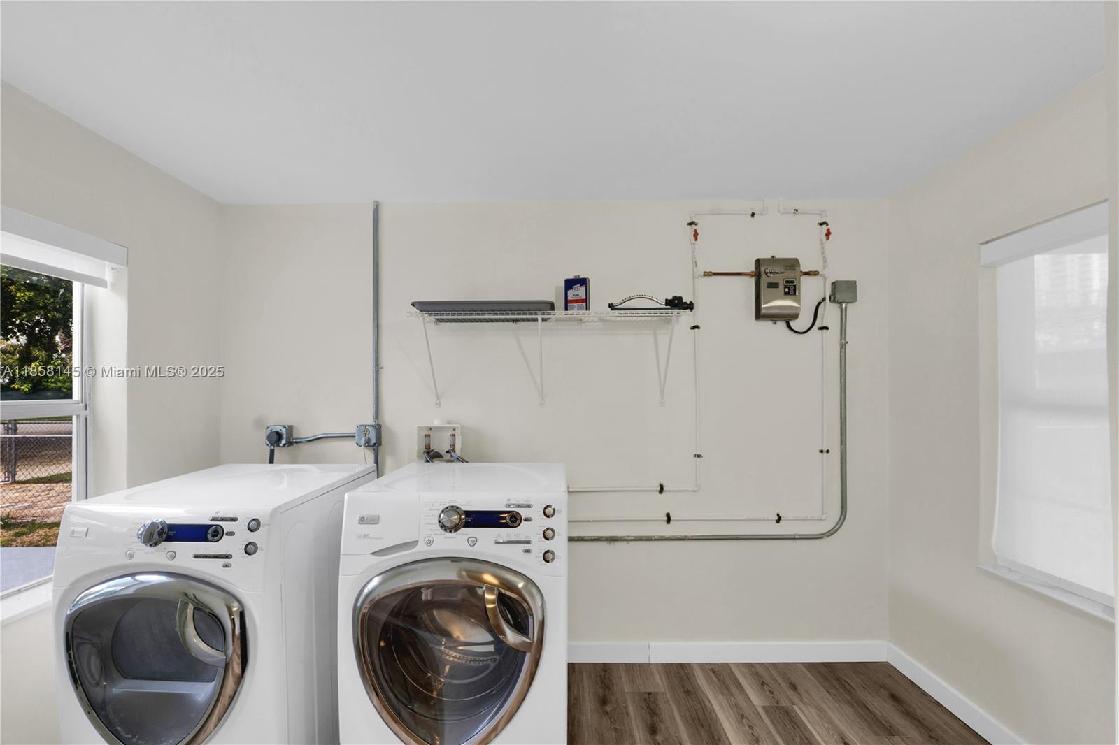 Miami, Florida, 33125, United States, 3 Bedrooms Bedrooms, ,1 BathroomBathrooms,Residential,For Sale,1918175