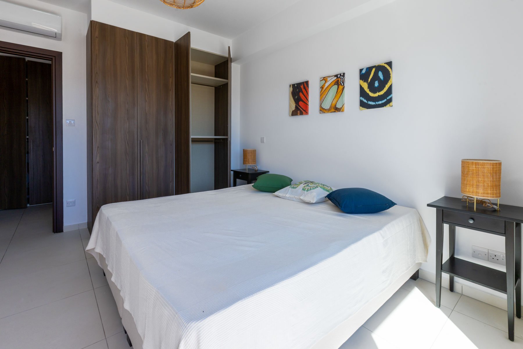 Move-In-Ready Two Bedroom Apartment in a Gated Complex, Universal, Pafos - 物件實景