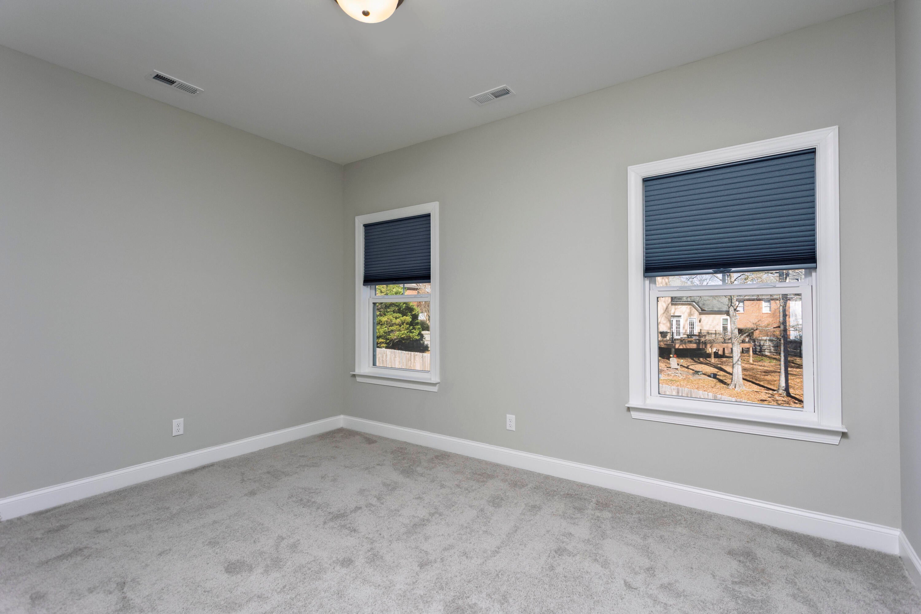 Chattanooga, Tennessee, 37421, United States, 4 Bedrooms Bedrooms, ,3 BathroomsBathrooms,Residential,For Sale,2000498