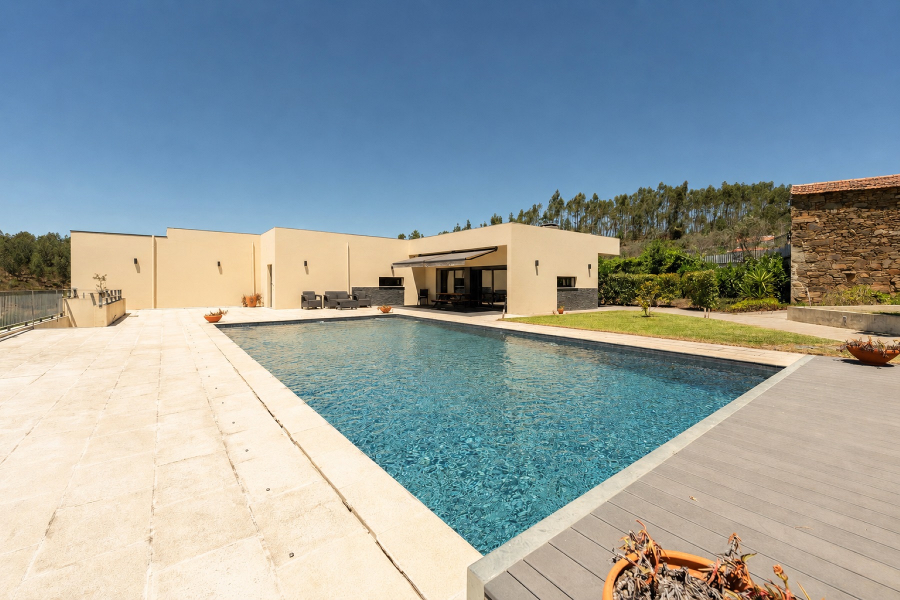  House, 6 bedrooms, for Sale - 物件實景