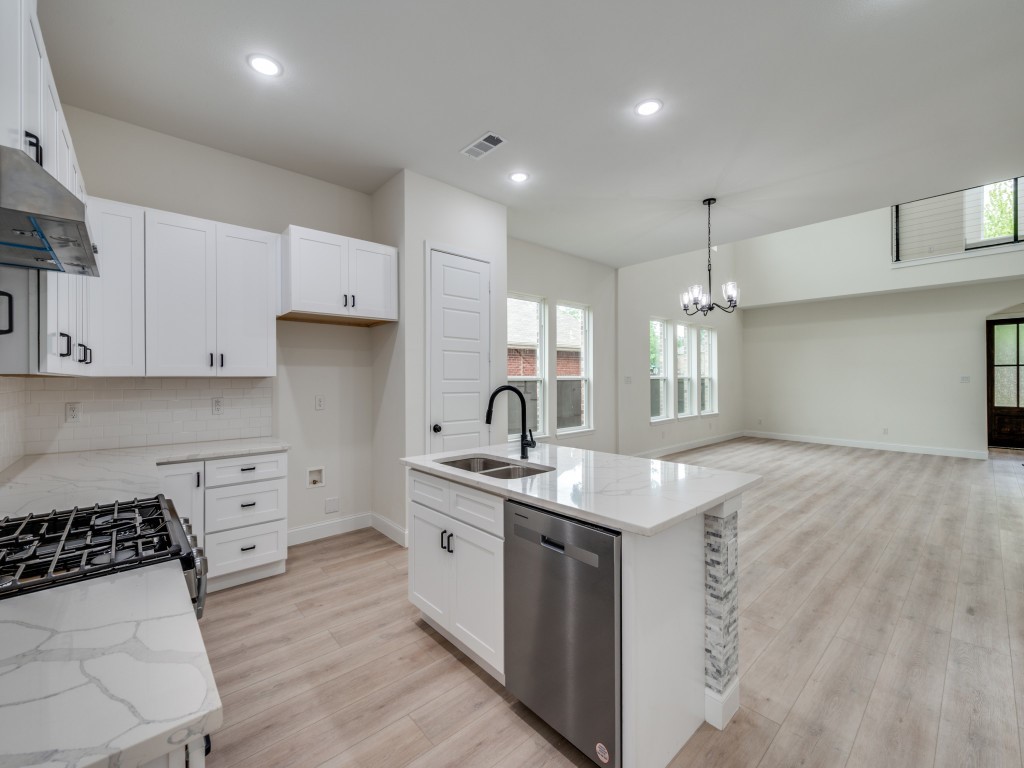 Allen, Texas, 75002, United States, 5 Bedrooms Bedrooms, ,4 BathroomsBathrooms,Residential,For Sale,1847524