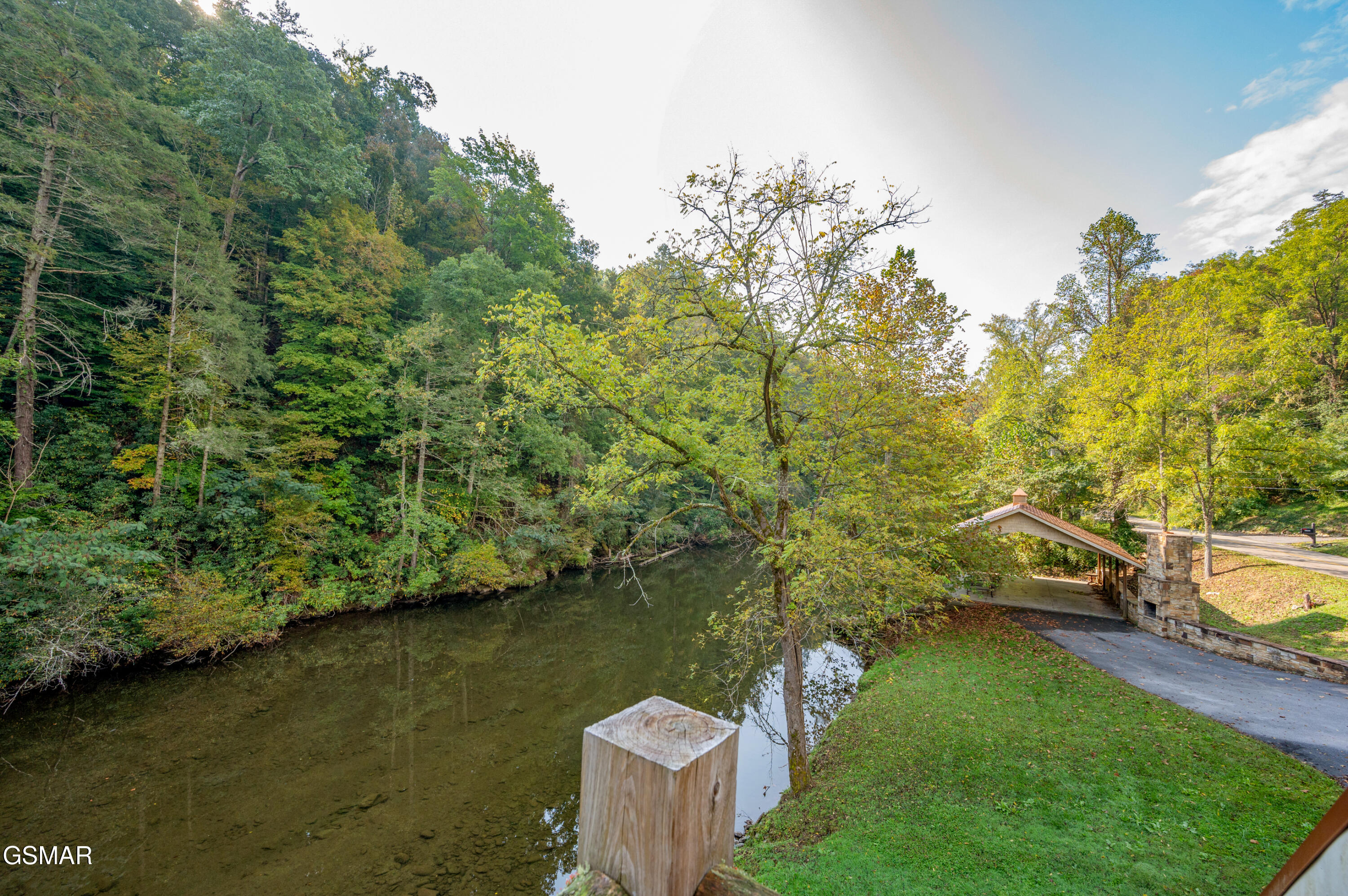 Sevierville, Tennessee, 37876, United States, 3 Bedrooms Bedrooms, ,5 BathroomsBathrooms,Residential,For Sale,1978747