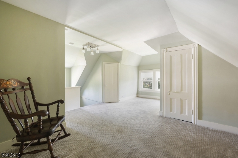 Westfield Town, New Jersey, 07090, United States, 5 Bedrooms Bedrooms, ,3 BathroomsBathrooms,Residential,For Sale,1941025
