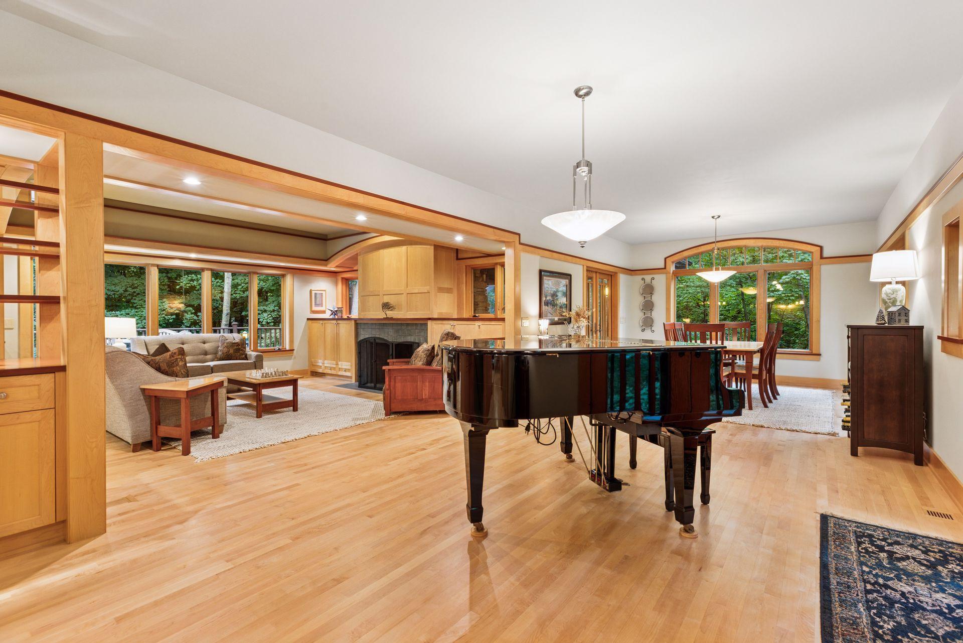 Orono, Minnesota, 55359, United States, 4 Bedrooms Bedrooms, ,4 BathroomsBathrooms,Residential,For Sale,1940992