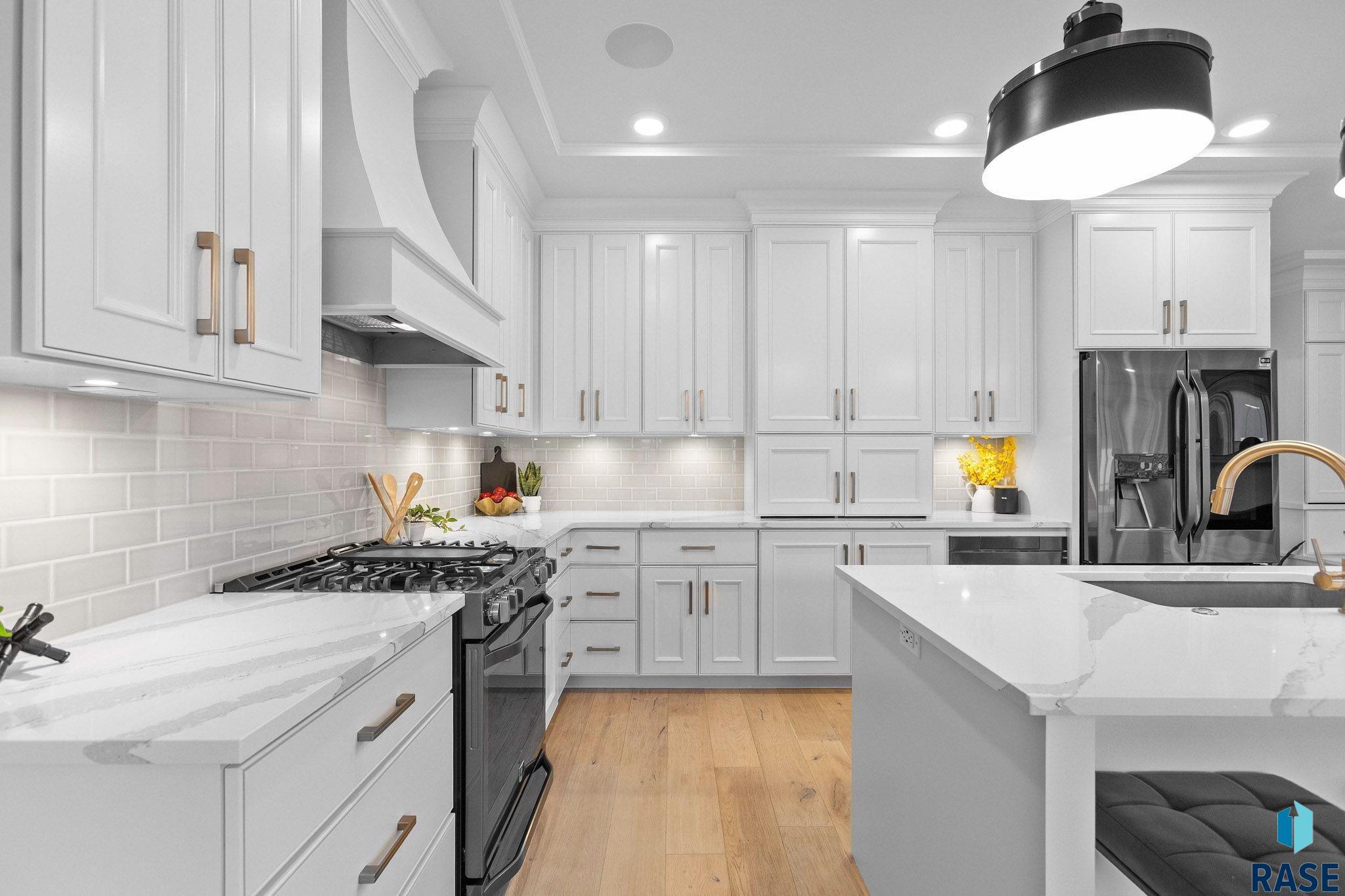 Sioux Falls, South Dakota, 57106, United States, 3 Bedrooms Bedrooms, ,2 BathroomsBathrooms,Residential,For Sale,1986319