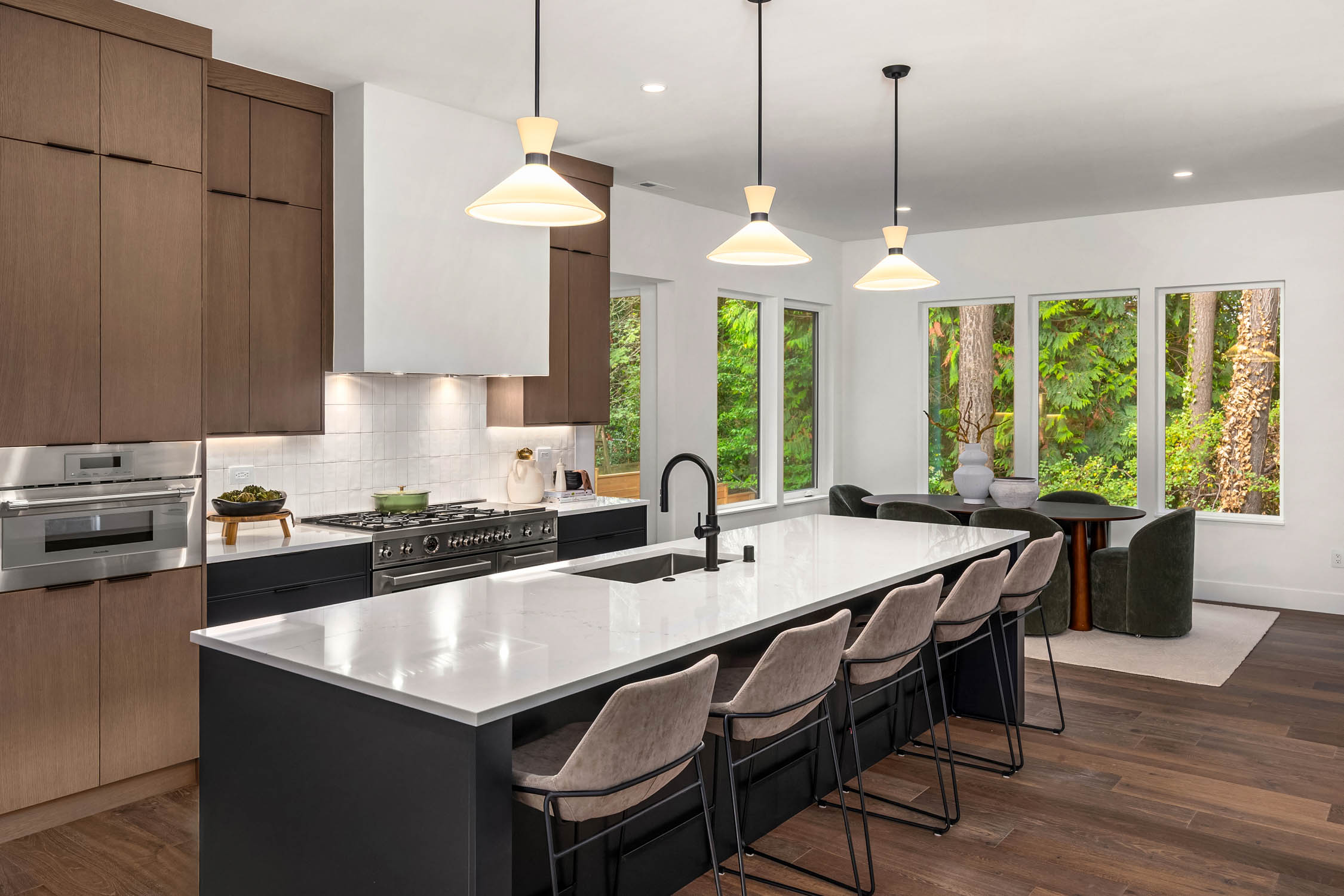  10620 NE 28th Place, Bellevue, WA 98004 - 物件實景