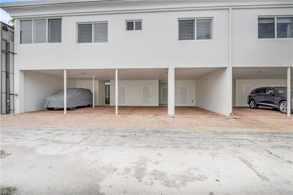 255 3rd Ave S, Naples, Florida, 34102, United States, 2 Bedrooms Bedrooms, ,2 BathroomsBathrooms,Residential,For Sale,255 3rd Ave S,1676844