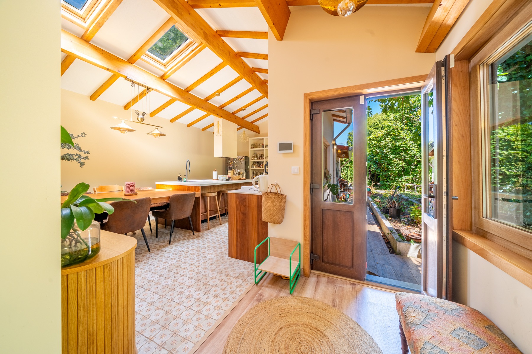  Detached house, 7 bedrooms, for Sale - 物件實景