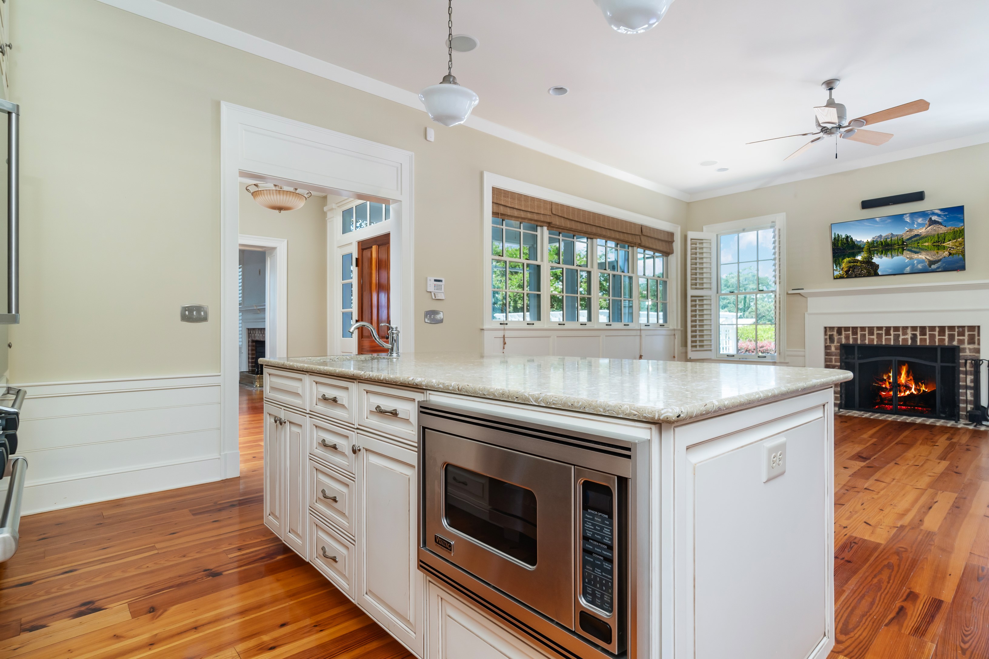 Oriental, North Carolina, 28571, United States, 3 Bedrooms Bedrooms, ,6 BathroomsBathrooms,Residential,For Sale,1825217