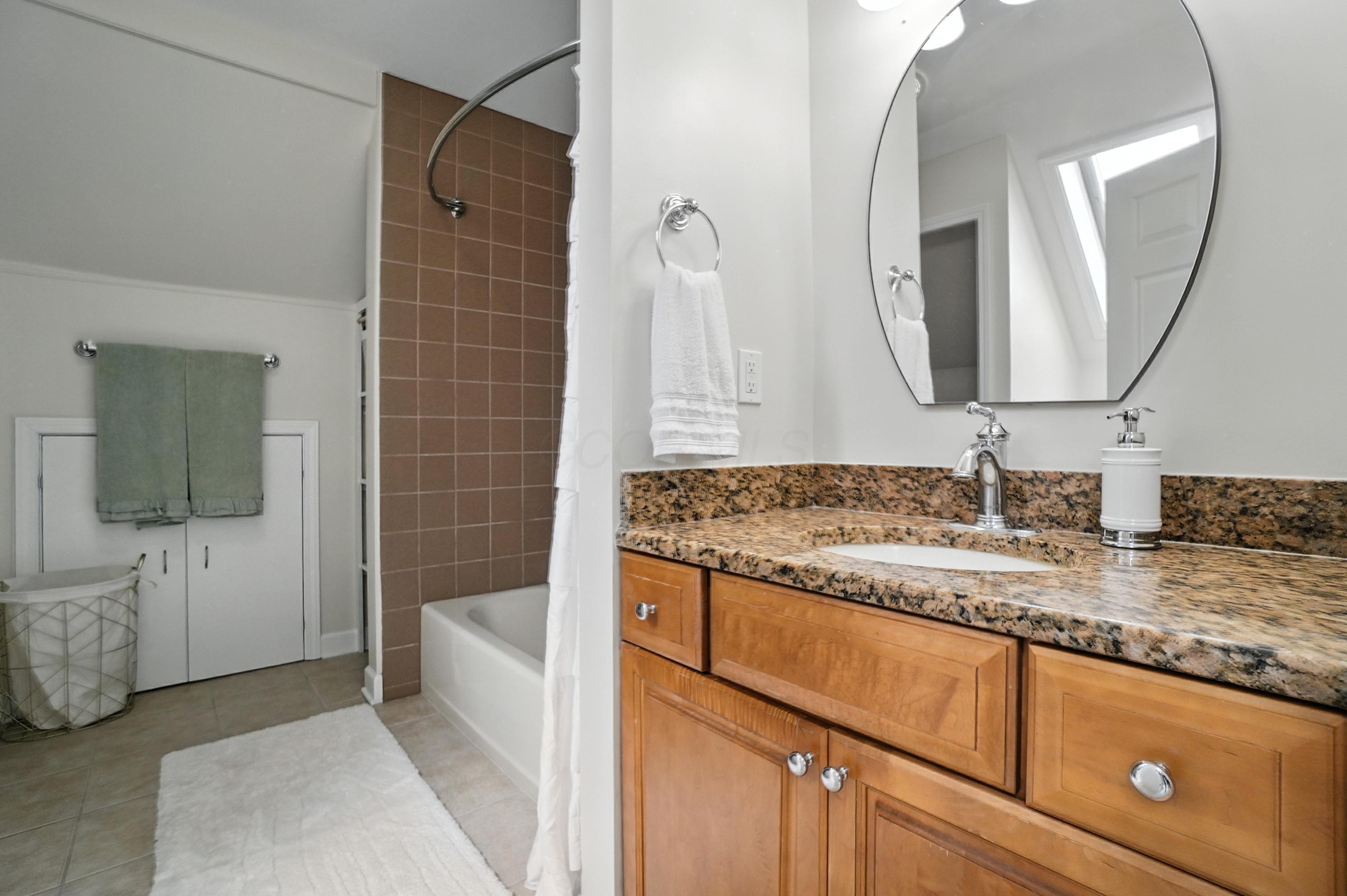Columbus, Ohio, 43201, United States, 3 Bedrooms Bedrooms, ,4 BathroomsBathrooms,Residential,For Sale,1903753