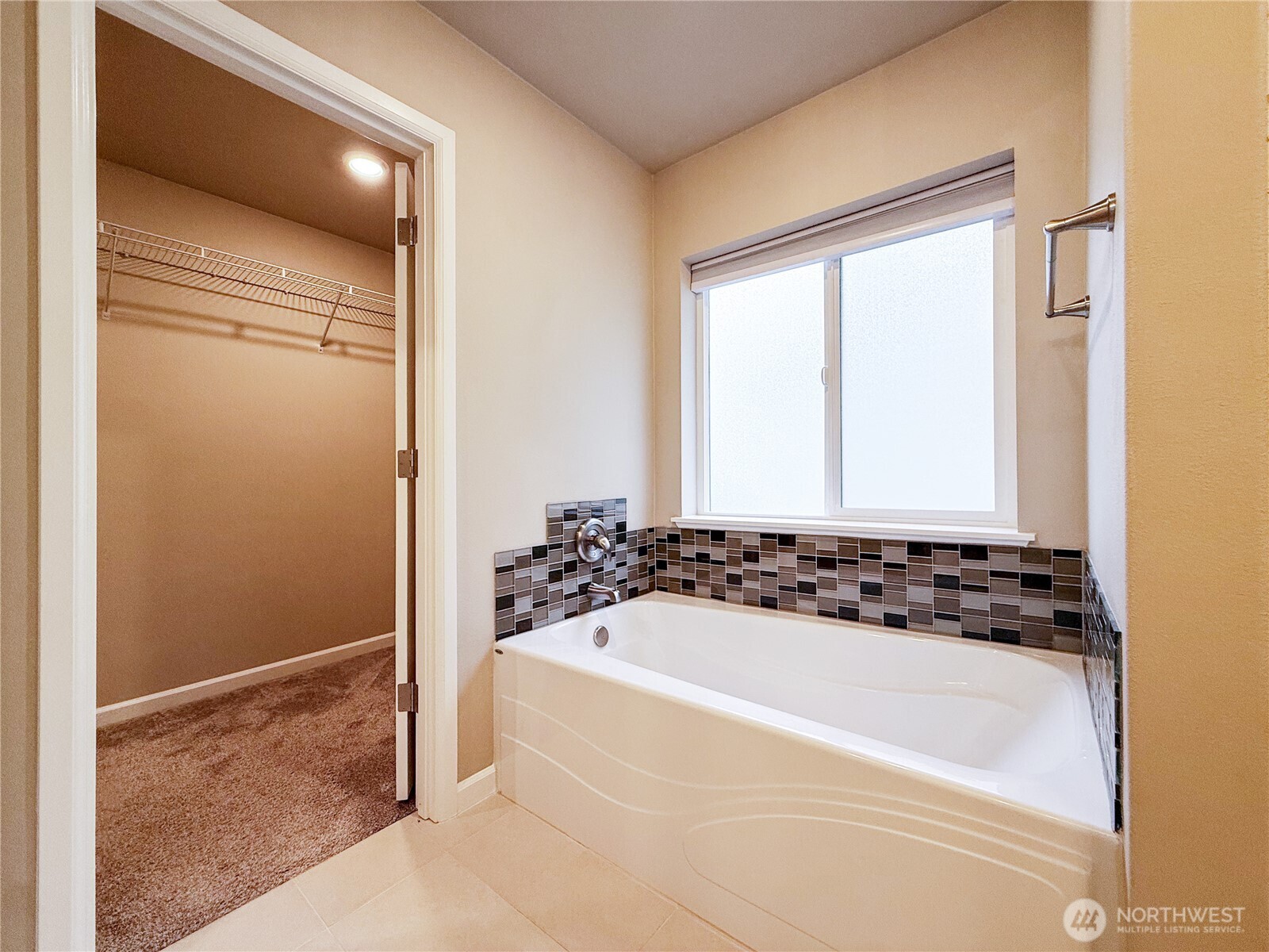 Bonney Lake, Washington, 98391, United States, 4 Bedrooms Bedrooms, ,3 BathroomsBathrooms,Residential,For Sale,2002531