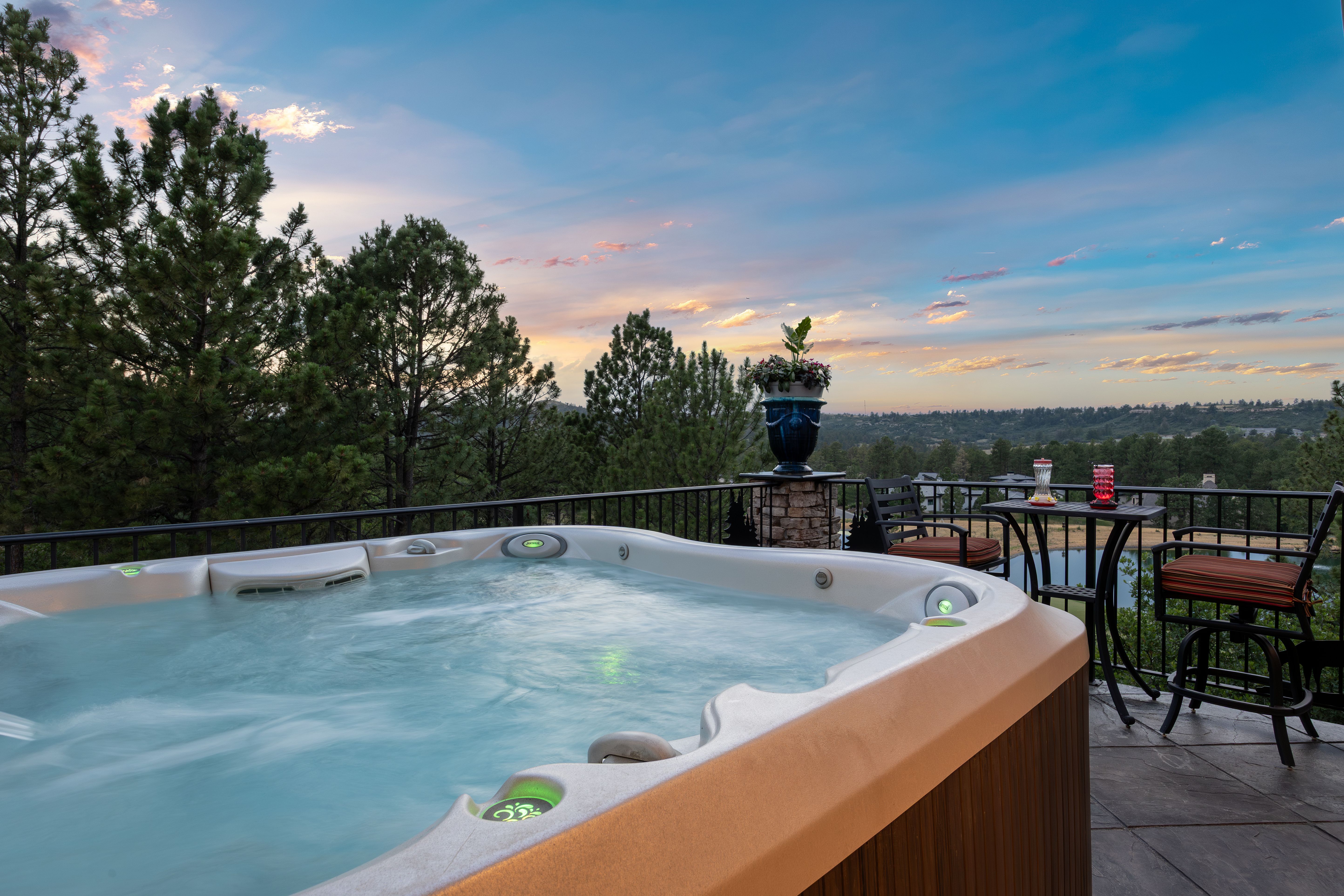  Tucked away on a quiet cul-de-sac in coveted Castle Pines Village - 物件實景