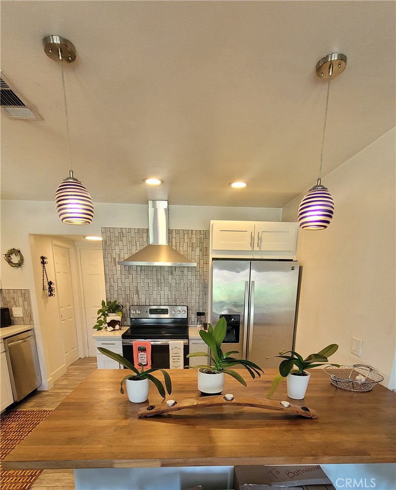 Palm Desert, California, 92211, United States, 3 Bedrooms Bedrooms, ,2 BathroomsBathrooms,Residential,For Sale,1907302