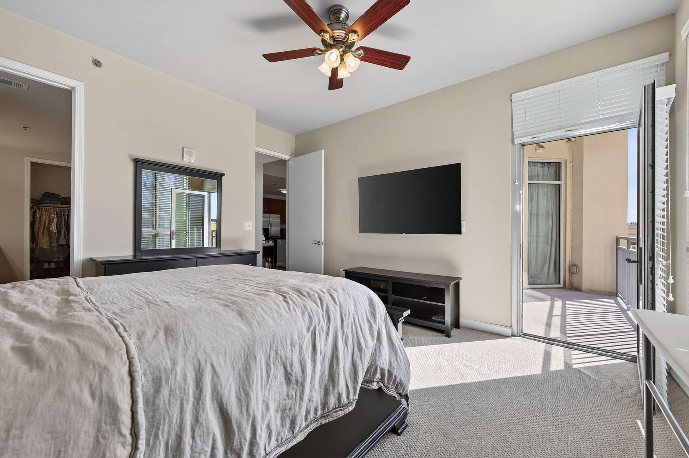  Stylish One Bedroom Condo with Great Amenities and Exceptional Buckhead Location - 物件實景