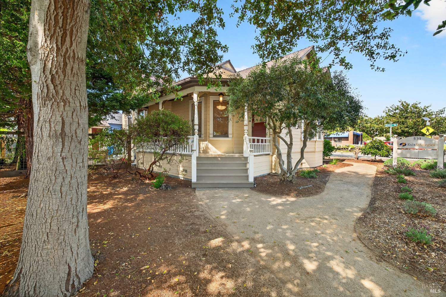 Petaluma, California, 94952, United States, ,Residential,For Sale,2033246