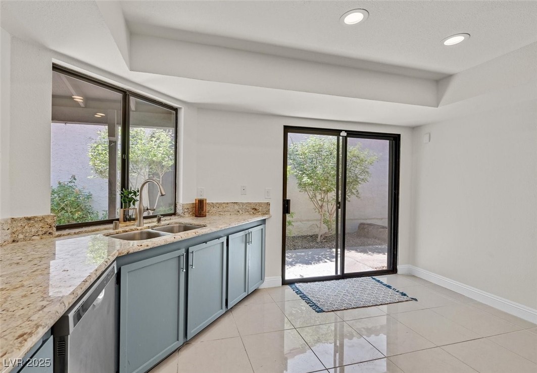 Las Vegas, Nevada, 89102, United States, 3 Bedrooms Bedrooms, ,2 BathroomsBathrooms,Residential,For Sale,1940412