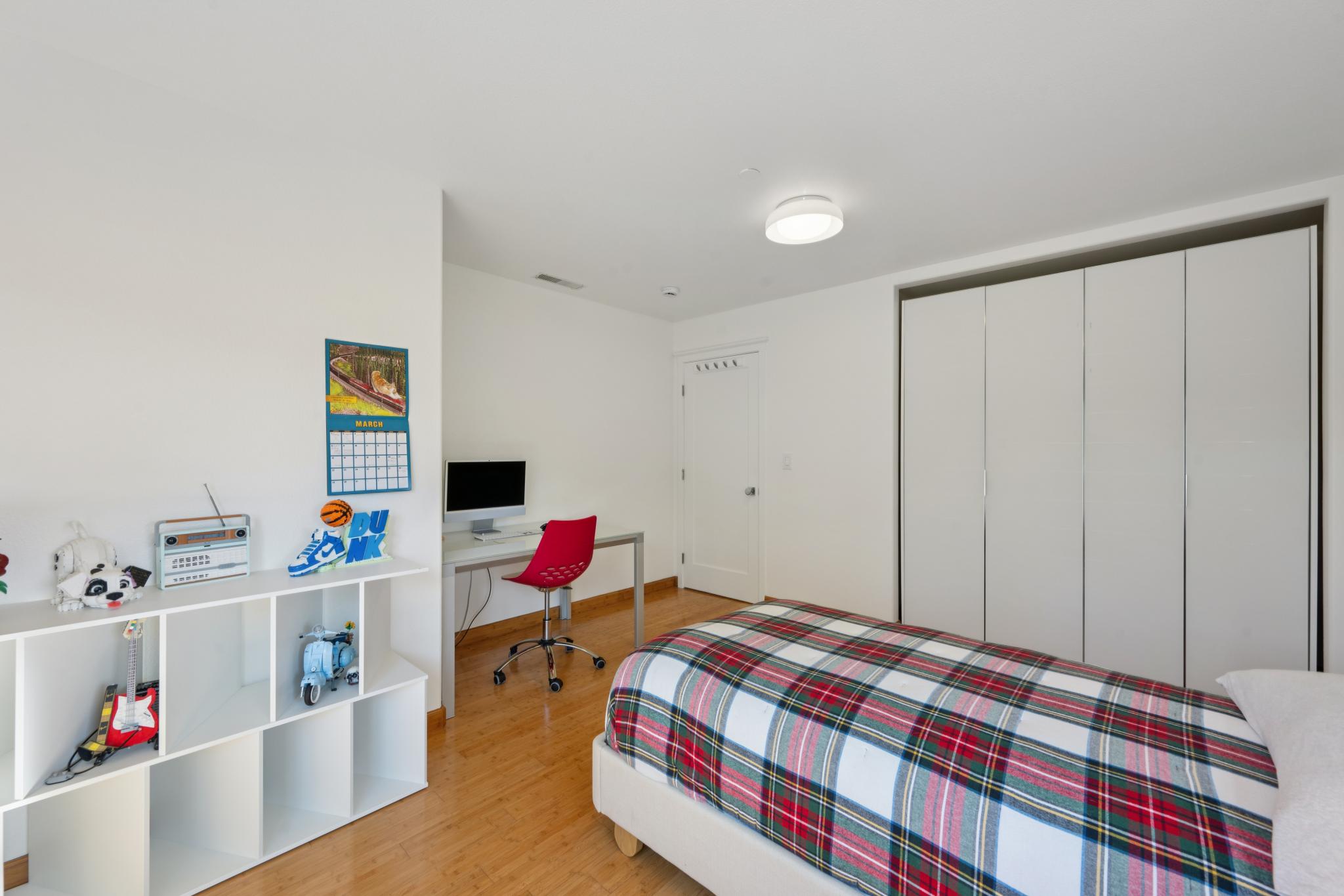  19071 Hickory Street - 物件實景