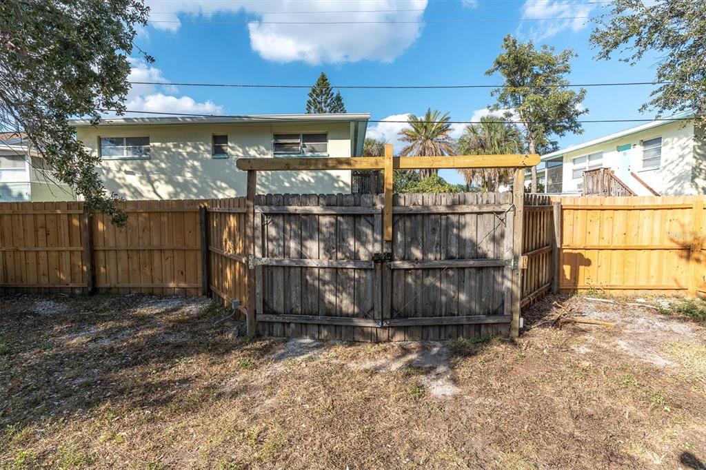 Gulfport, Florida, 33707, United States, 3 Bedrooms Bedrooms, ,1 BathroomBathrooms,Residential,For Sale,1997184