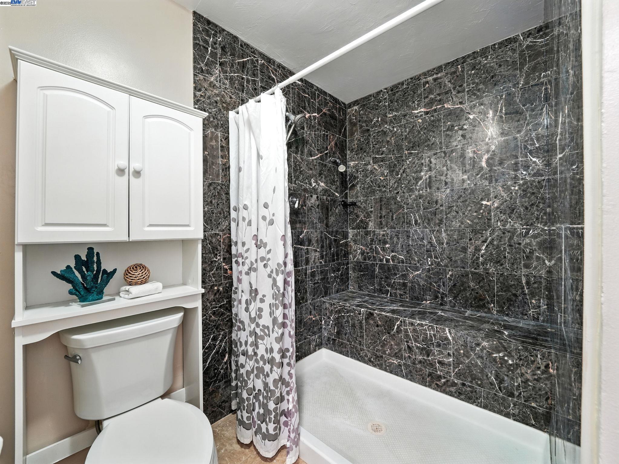 Livermore, California, 94551, United States, 2 Bedrooms Bedrooms, ,1 BathroomBathrooms,Residential,For Sale,1927441