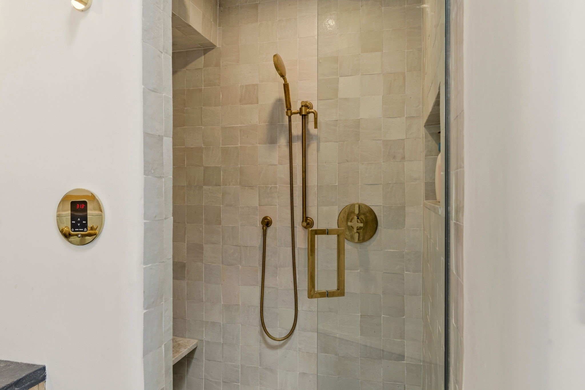  3881 Old Santa Fe Trail - 物件實景