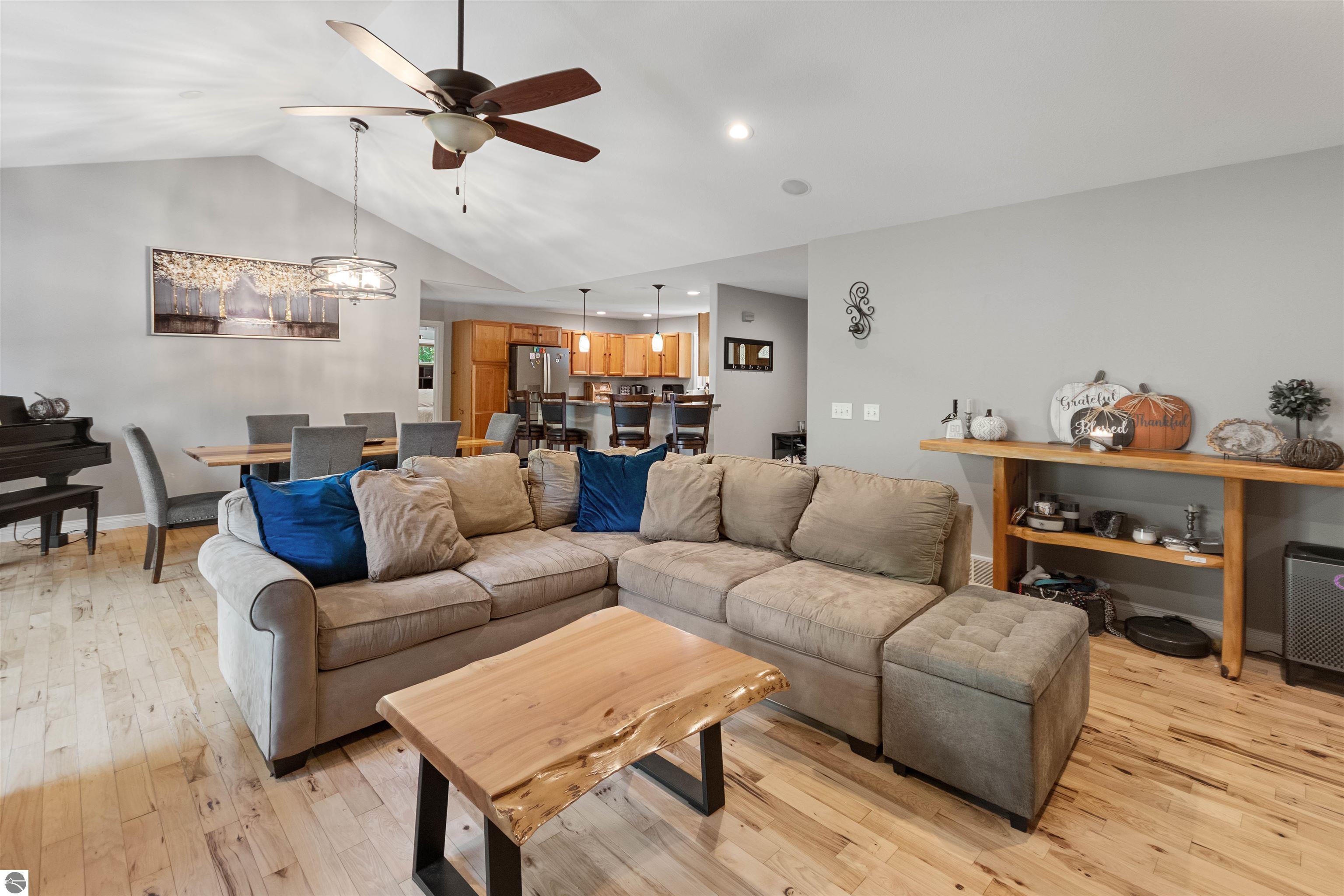 Traverse City, Michigan, 49685, United States, 5 Bedrooms Bedrooms, ,2 BathroomsBathrooms,Residential,For Sale,1960952