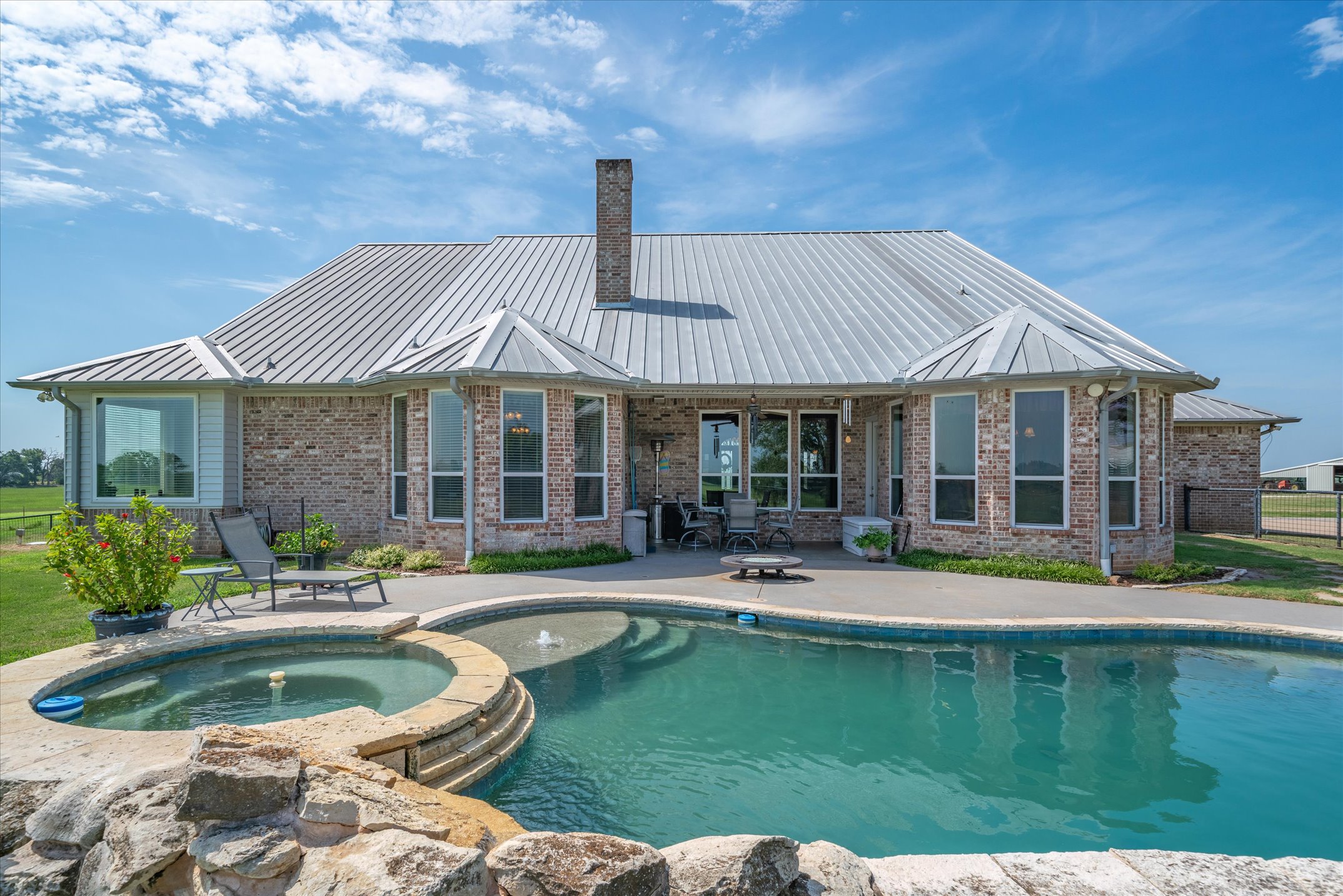 9208 FM 17, Grand Saline, Texas, 75140, United States, 5 Bedrooms Bedrooms, ,6 BathroomsBathrooms,Residential,For Sale,9208 FM 17,1317594