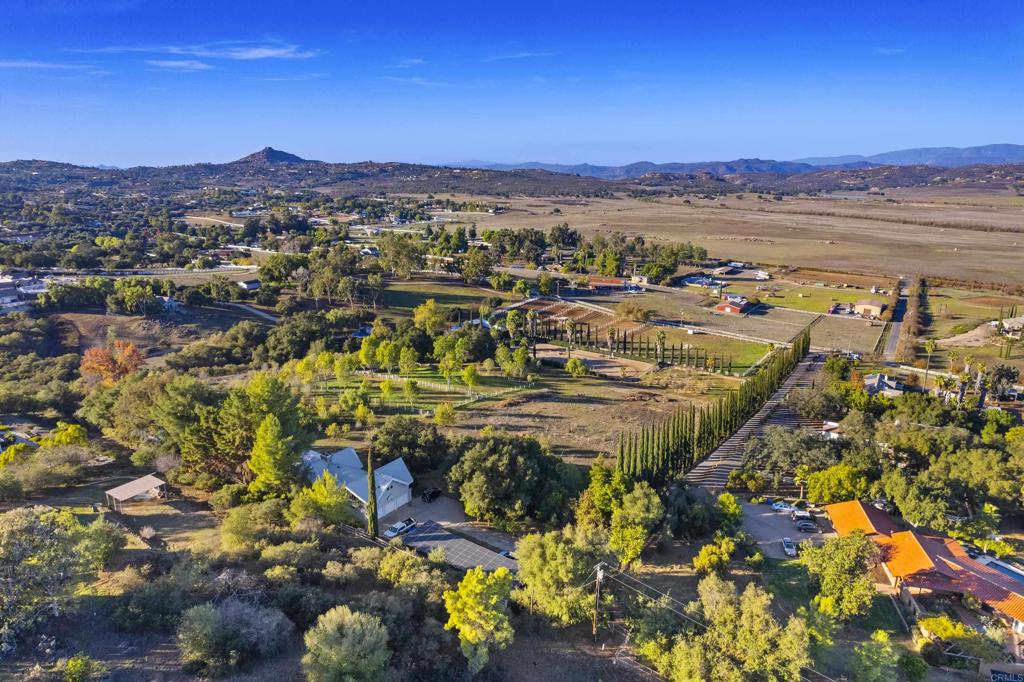 Ramona, California, 92065, United States, 7 Bedrooms Bedrooms, ,7 BathroomsBathrooms,Residential,For Sale,1993869