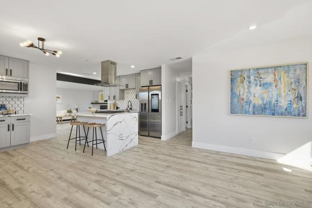 San Diego, California, 92117, United States, 3 Bedrooms Bedrooms, ,2 BathroomsBathrooms,Residential,For Sale,2008547